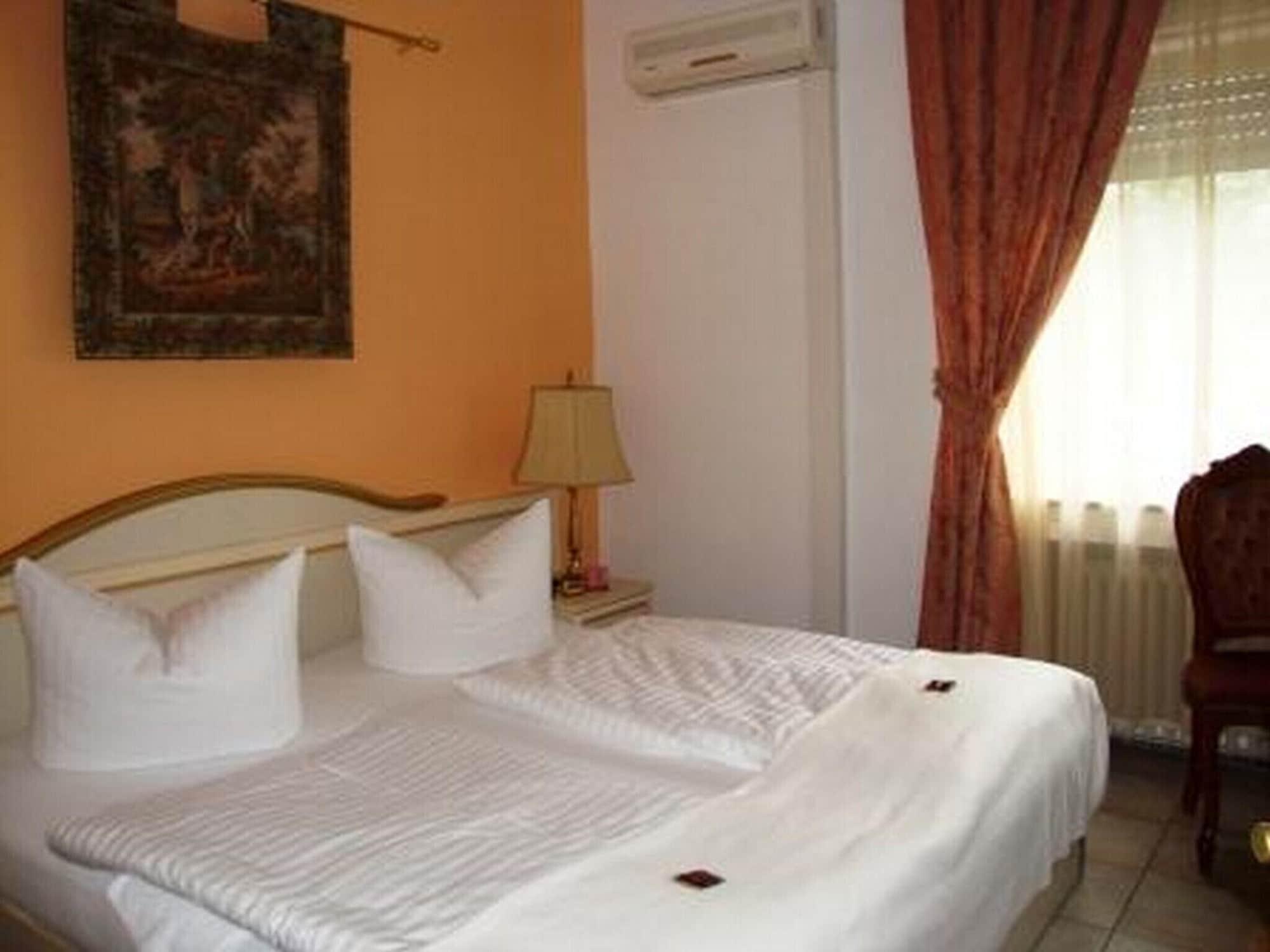 Hotel Haus Mooren, Garni Düsseldorf